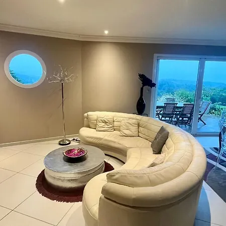 Maison De Standing Avec Vue A Couper Le Souffle ! Ferienhaus