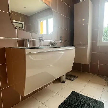 Maison De Standing Avec Vue A Couper Le Souffle ! *