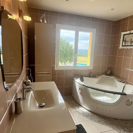 Maison De Standing Avec Vue A Couper Le Souffle !